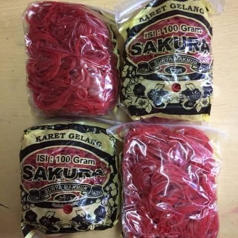 Karet Gelang Sakura Merah 100gram