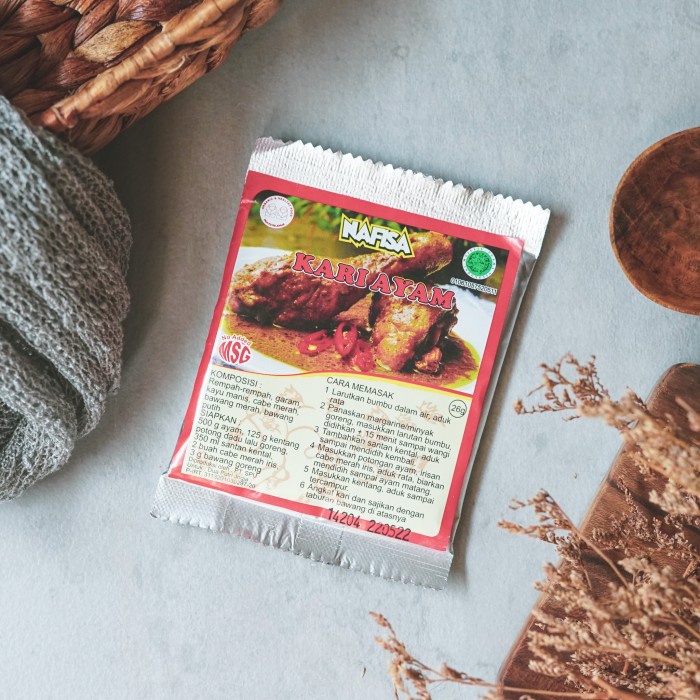 

Nafisa Bumbu Instant NO MSG - Kari Ayam