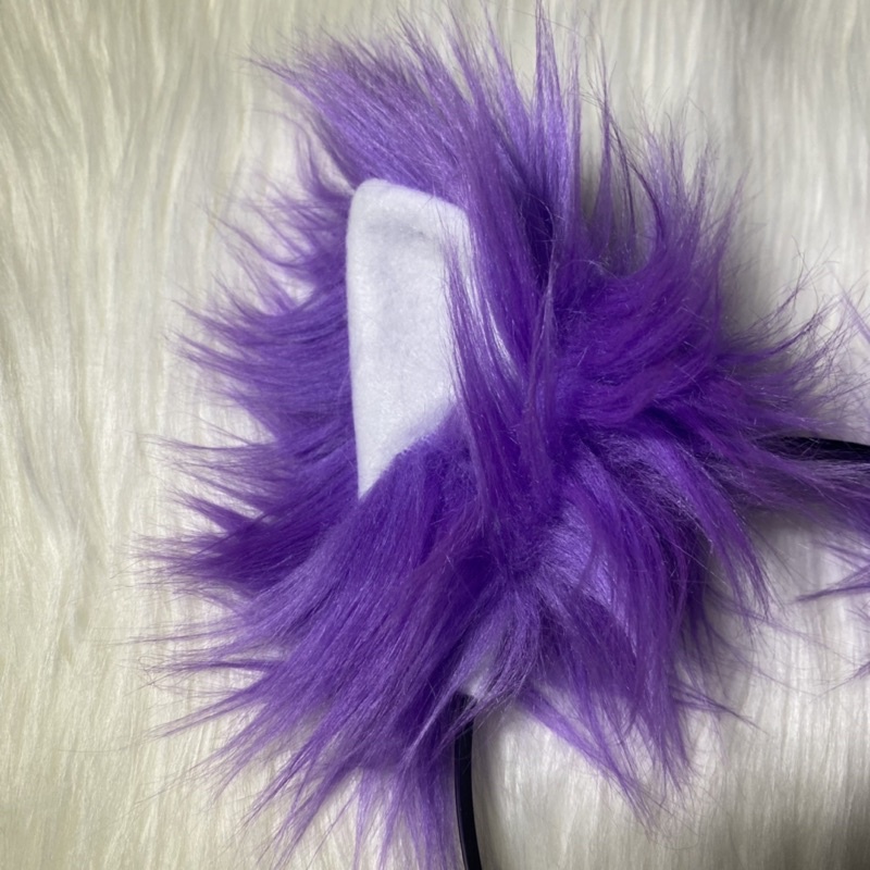 Bando kuping kucing