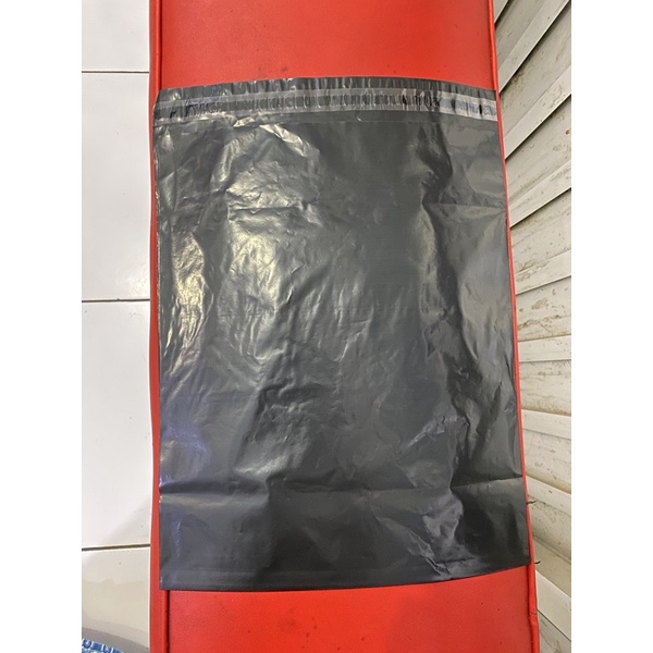 

Plastik Packing Polymailer Ukuran 30x40 Hitam Ekonomis