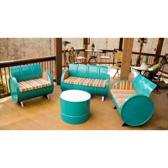 Set meja kursi recycle tong bekas