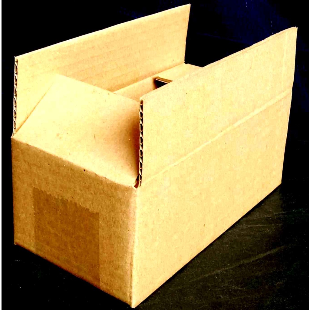 

Karton / Carton Box Kardus Polos 13X5,5X6 CM / Box Kardus Packingan / Dus Paket Polos Luar Dalam Baru