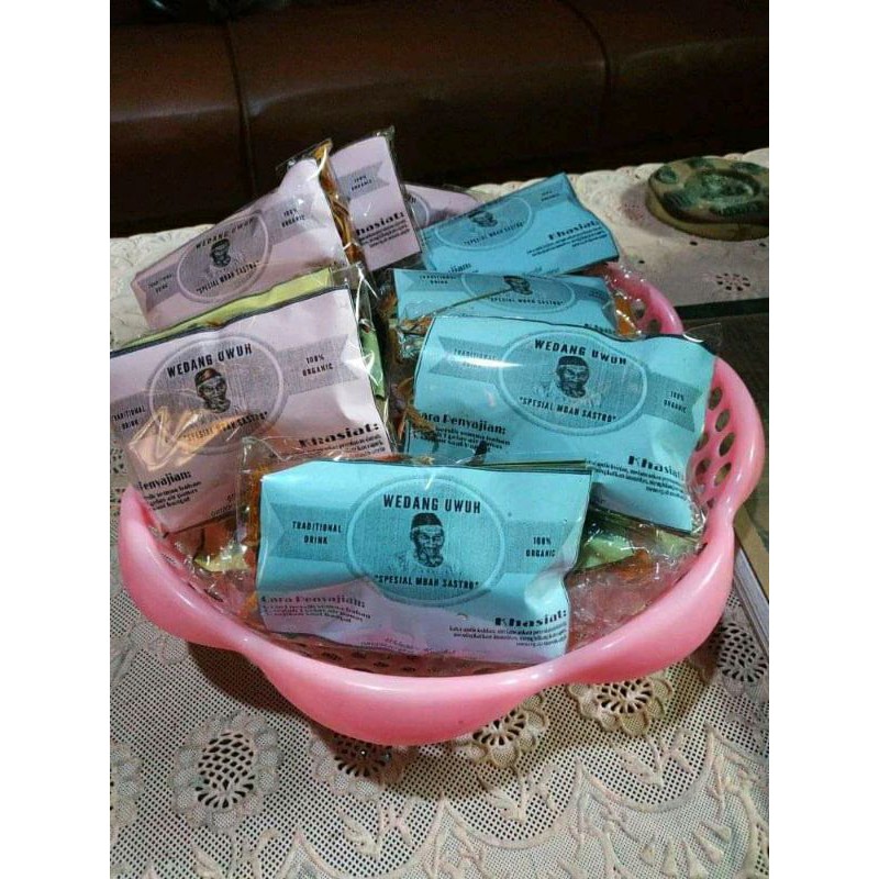 

Wedang Uwuh Spesial Mbah Sastro
