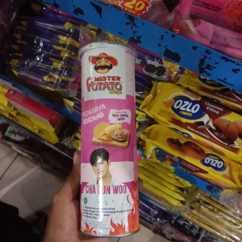 

Yummer l Snack camilan Mister Potato Sambal Matah