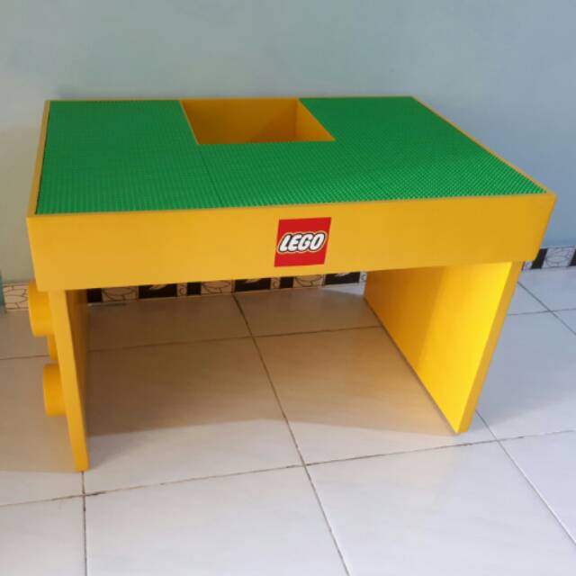 Meja Rakit Lego