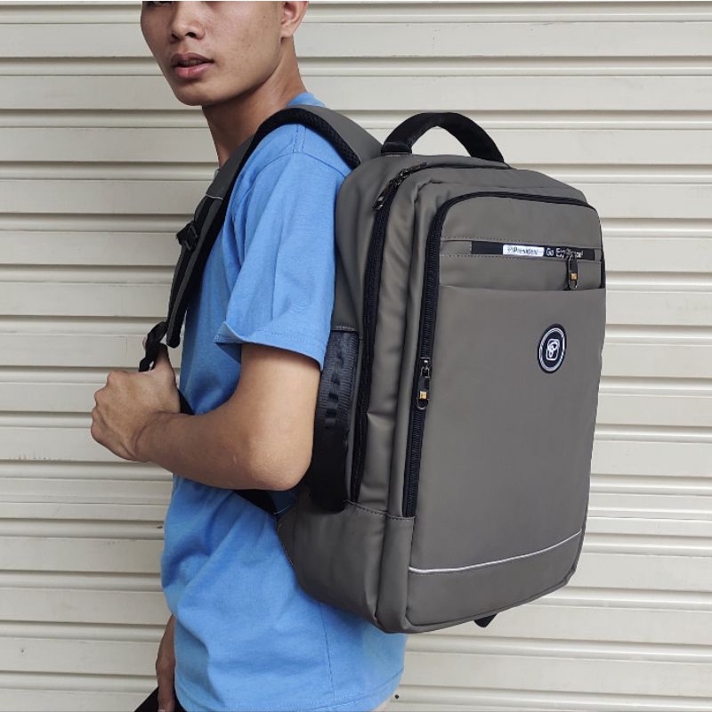 Tas Ransel president bahan kain karet ORI - USB PORT