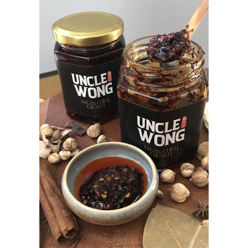 

Chilli oil cabe krispy Uncle Wong 190 gr vegan best chili crunch
