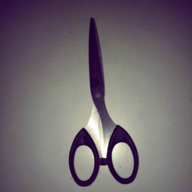 

Gunting Ajaib