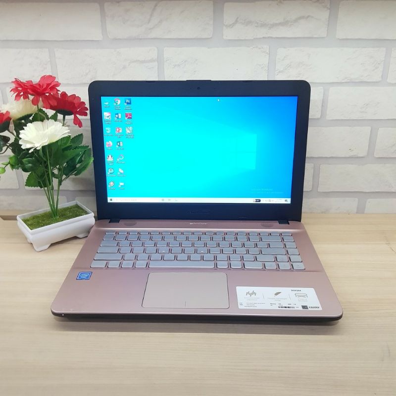 Laptop Pink Asus 14 inch