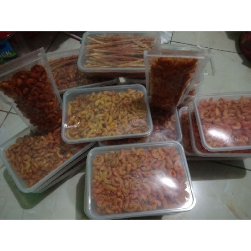 

Makroni dan Lidi2an Gwensy