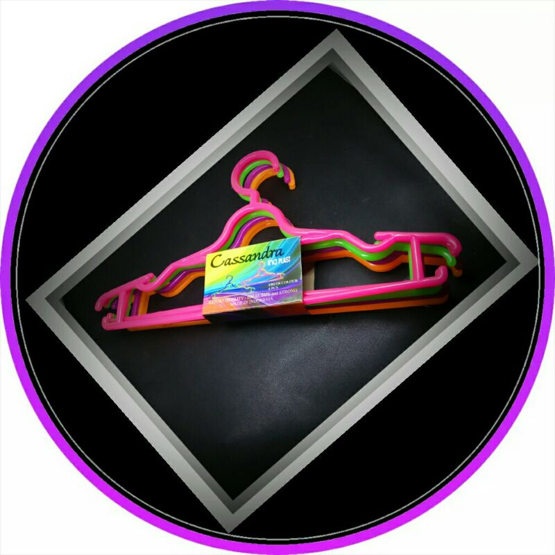 Hanger plastik warna candy anti pudar [6 biji]