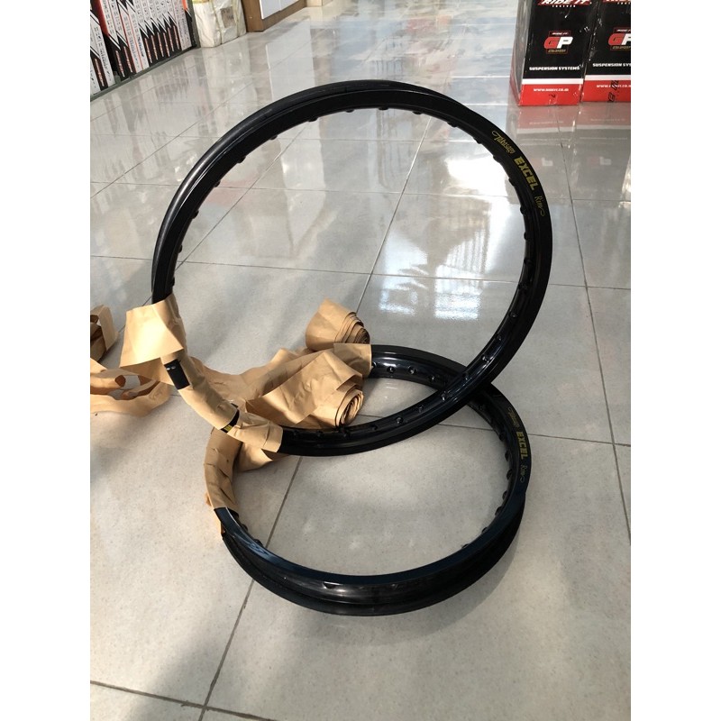velg TAKASAGO EXCEL RIM JAPAN hitam 1 set ukuran ring 18-215 DAN 21-160