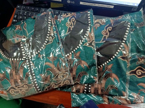 Maura Couple - Sania Ruffle Batik Couple Ori Ndoro Jowi Dnt Garansi Termurah Shopee - Batik Couple