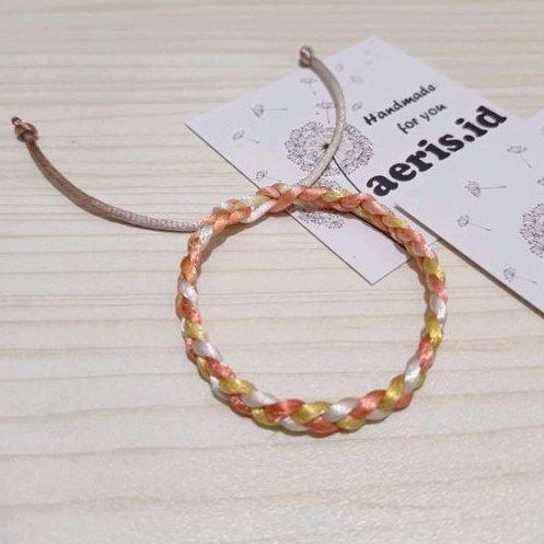 Gelang Multicolor Braided