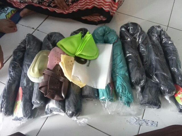 Sarung Tangan Anti Panas Pegangan Panci Alat Pemegang Wajan Silikon