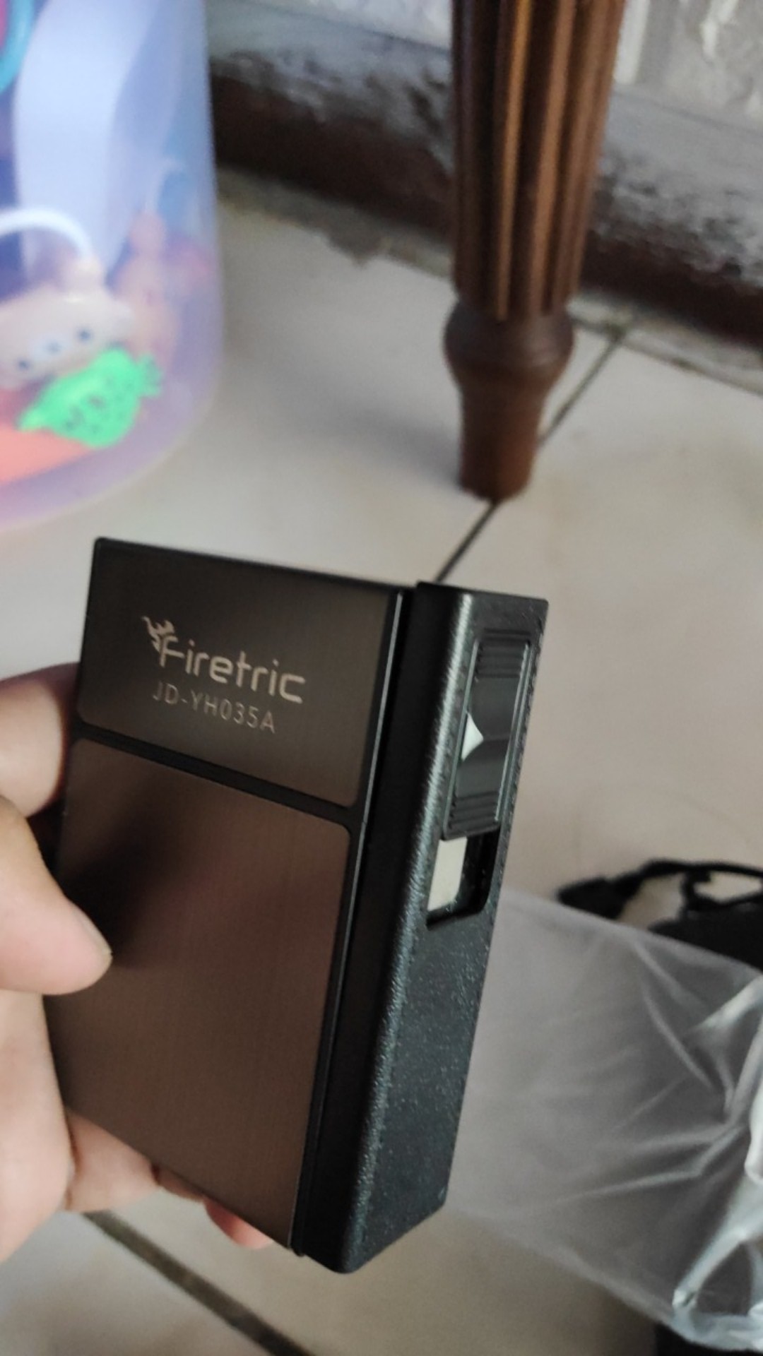 Taffware E-spark Focus Kotak Rokok 20 Slot Dengan Korek Elektrik Removable