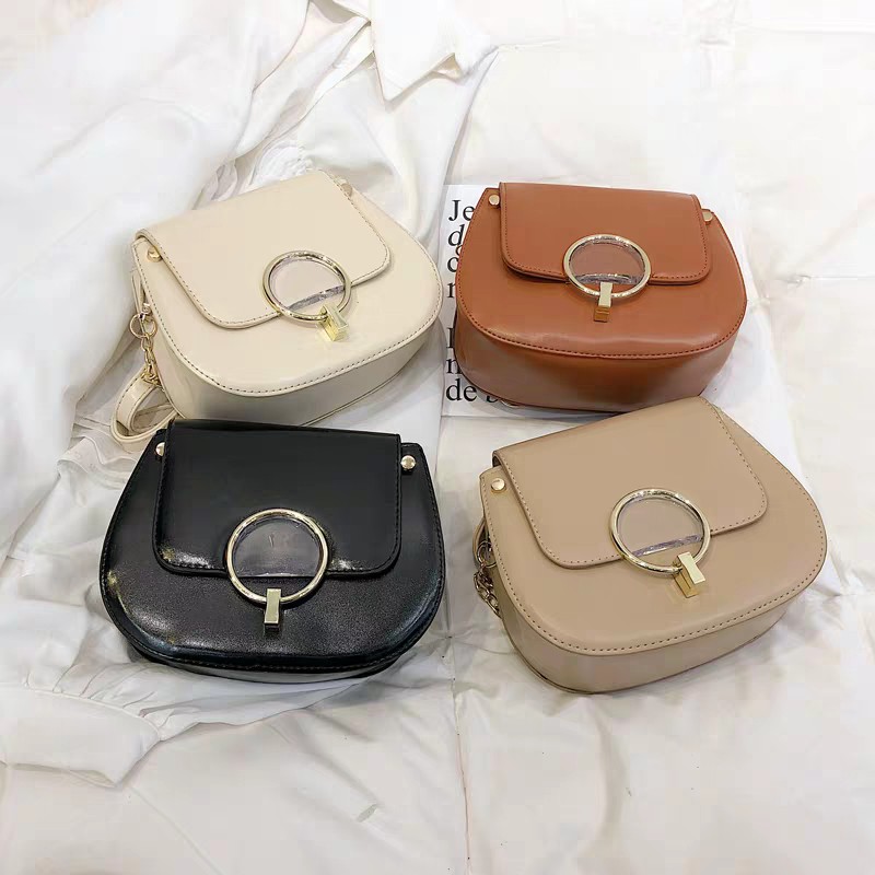 (COD) tas impor wanita selempang  bahan kulit pu slingbag rantai