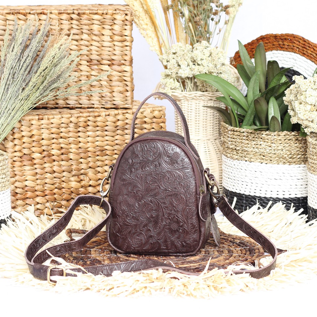 TAS SELEMPANG WANITA KULIT ASLI  DIANA COKLAT TUA BATIK / FREE GRAVIR NAMA DI GANTUNGAN TAS