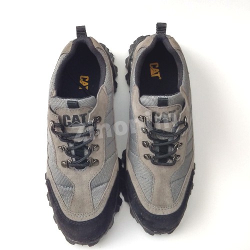 Sepatu Sapeti Pria Ujung Besi Safety Shoes Outdoor Warna Abu  Size 39-44 Stock dijamin Ready