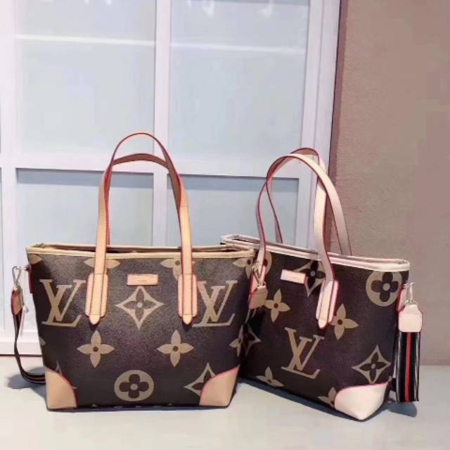 Tas LV Tote B098