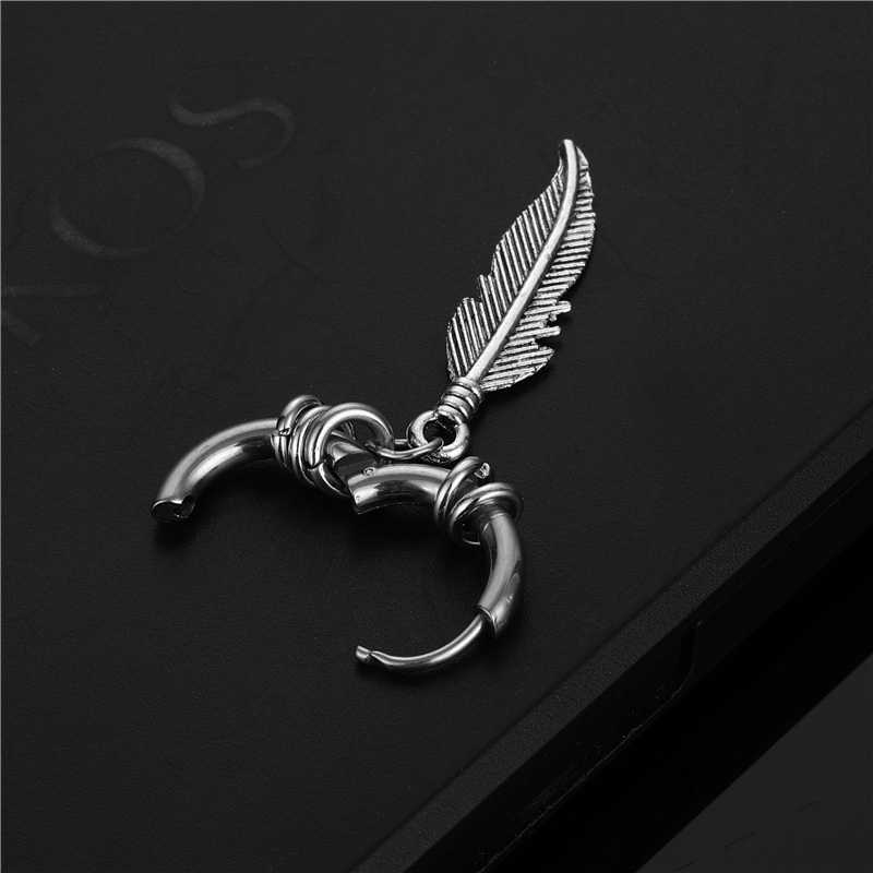 Stainless Feather Earrings Trendy Street Hip Hop Fashion Korean Version