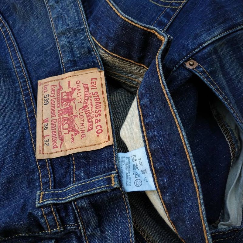 levis 539