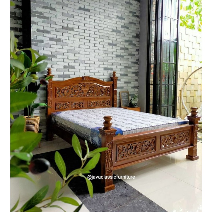TEMPAT TIDUR DIPAN RAHWANA UKIR FULL UKIRAN RANJANG KAYU DIVAN JATI MINIMALIS KAKI TEBAL DAN KOKOH UNTUK KAMAR TIDUR ANAK BISA CUSTOM NO 1 2 3 UKURAN 120 160 180 JEPARA-1