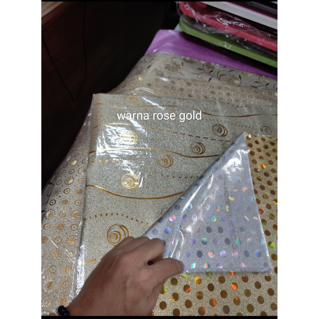 

plastik kado rose gold corak 70x50 cm