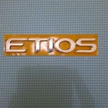 Emblem Tulisan Etios