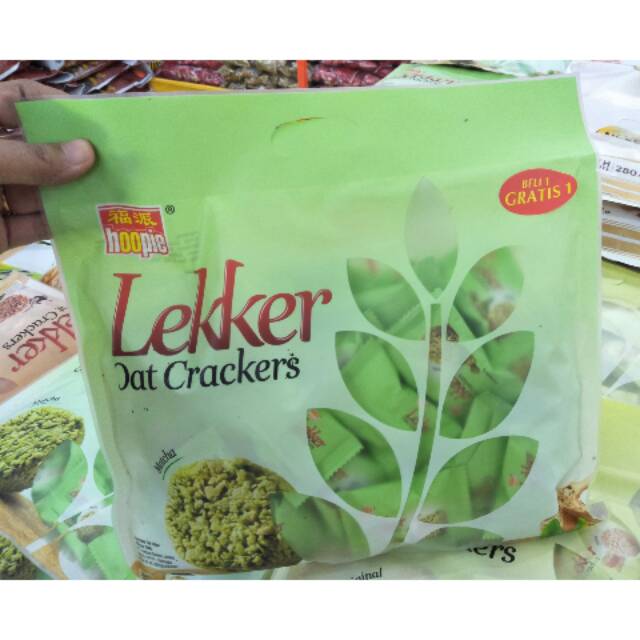

BELI 1 GRATIS 1 HOOPIE Lekker Oat Crackers 3 rasa 245g