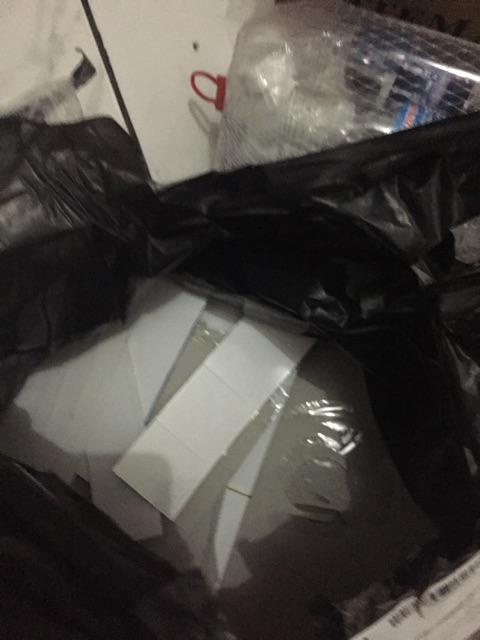 Botol Zam Zam Dan Kardus Kosong Paket Oleh Oleh Haji Dan Umroh Termurahh / Oleh Oleh Haji Dan Umroh