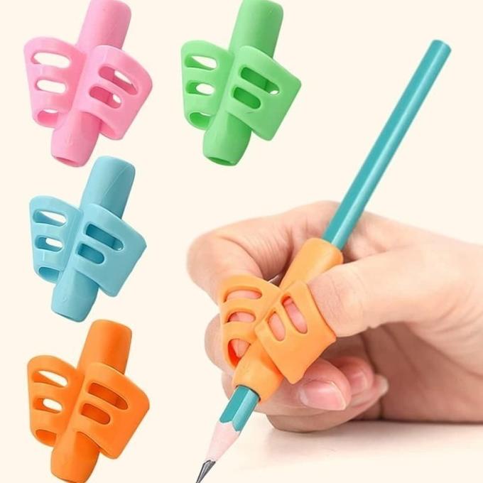 

[[COD]] Two-Finger TPR Pencil Writing Training Correction Tool Pen Holding SALE Kode 698
