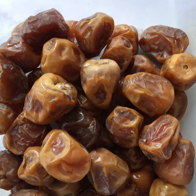 

Kurma Sukkari