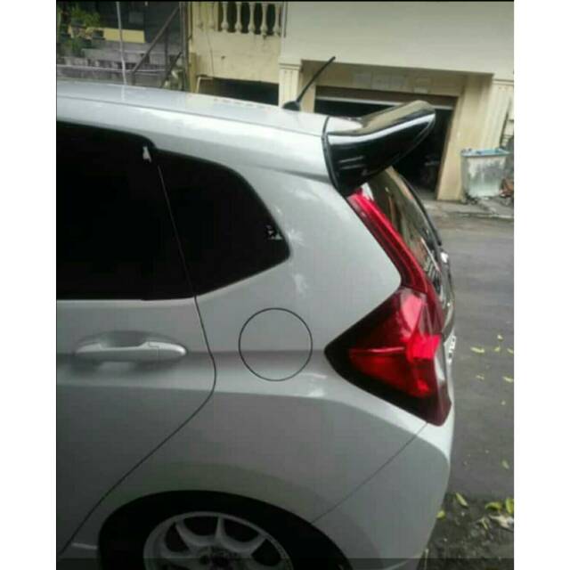 Promo Aksesoris eksterior modifikasi variasi Spoiler Spoon honda Jazz GK5
full fiberglass