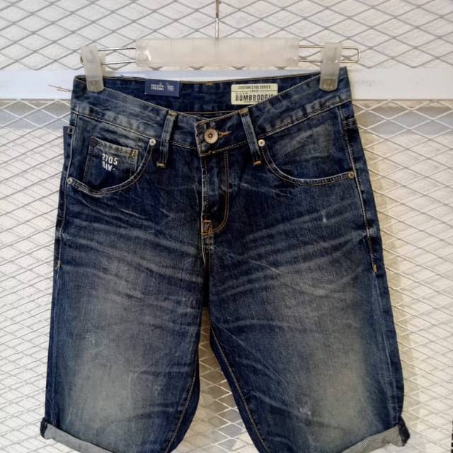 Bombboogie jeans pendek