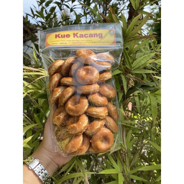 

Kue Kacang Tidar