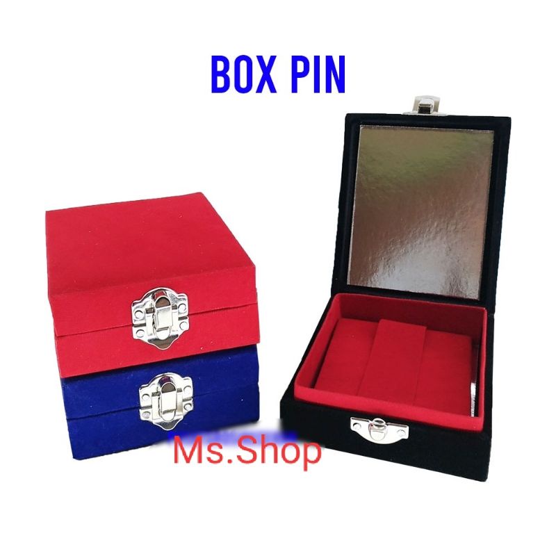

Box Pin Kopri ASN Abdi Negara Bros Gift Kotak Hadiah Souvernir Kenang Kenangan Exclusif Kotak Penyimpanan Beludru Ekslusif Premium