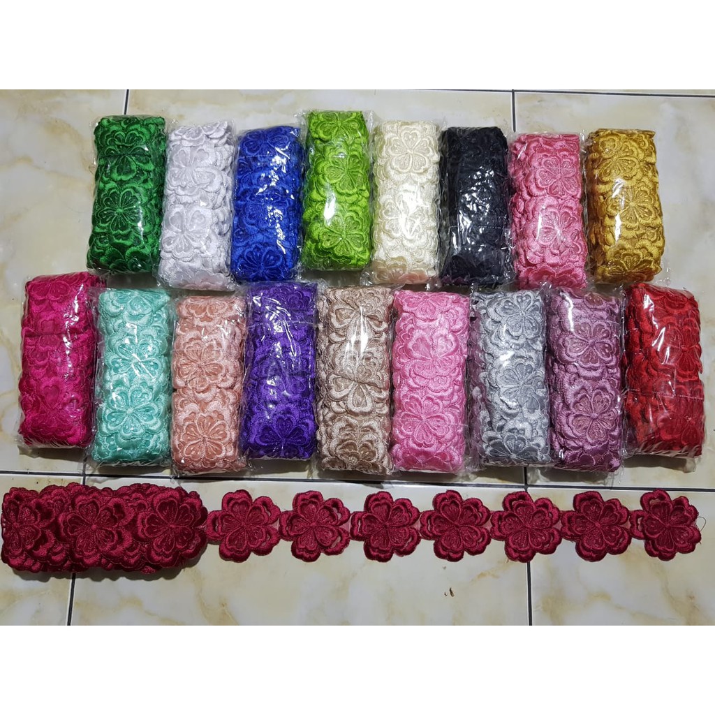 Renda Bordir Bunga Timbul Roll Pitaloka
