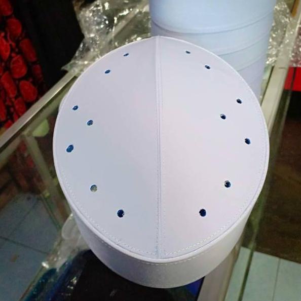 (Best produk) ➔➪ Peci fiber kain putih mengkilap ➪➚ (Bayar Di Tempat)