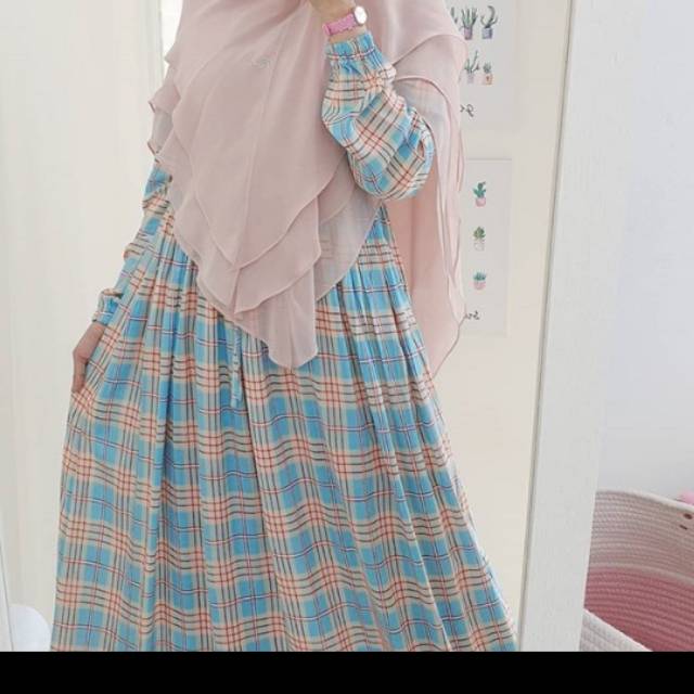 Dress by Airin NWT size S