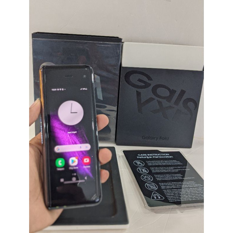 SAMSUNG GALAXY FOLD 12/512GB RESMI SEIN ,FULLSET ORIGINAL