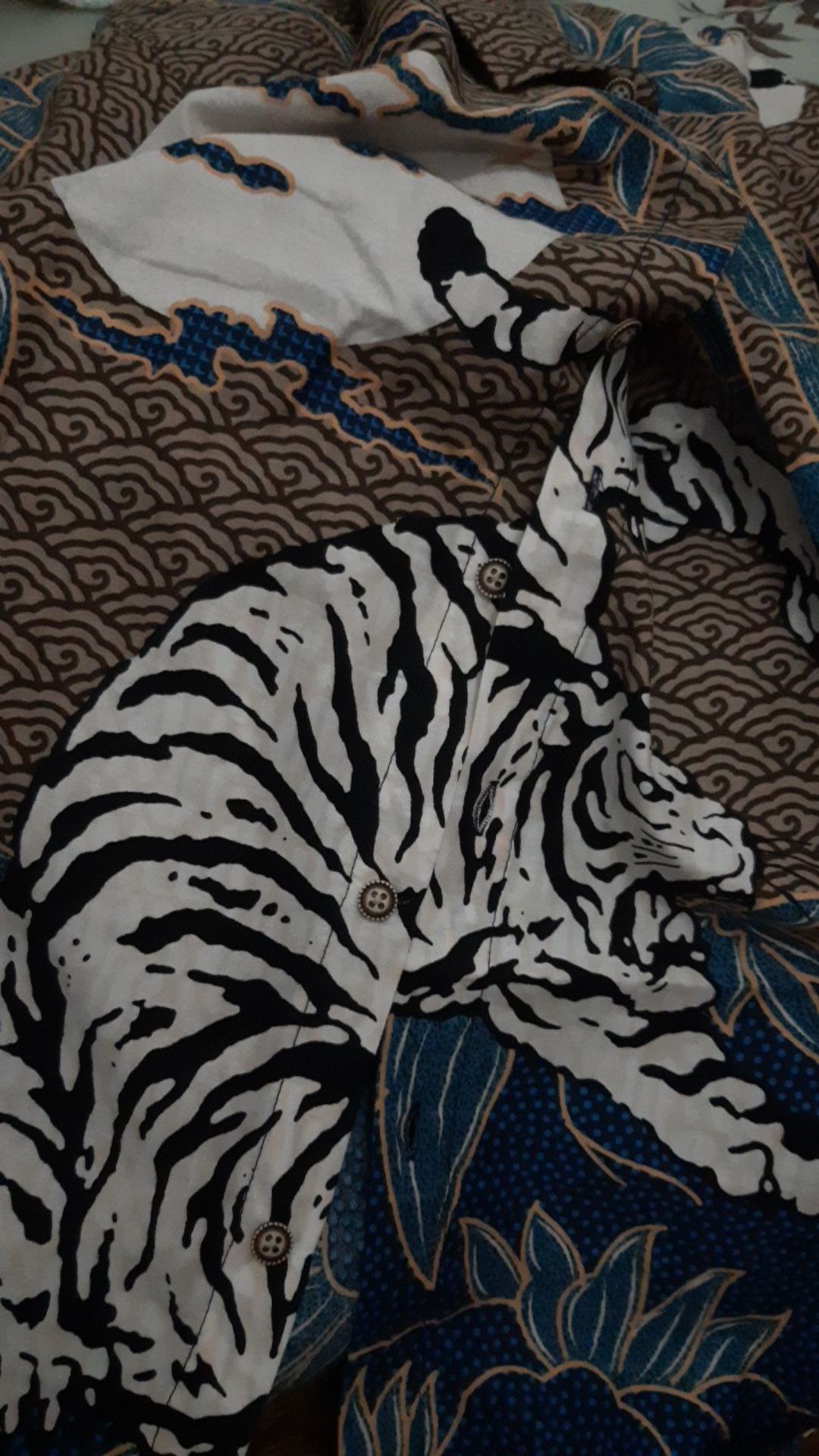 M231 Kemeja Pria Batik Panjang Coklat 1726a