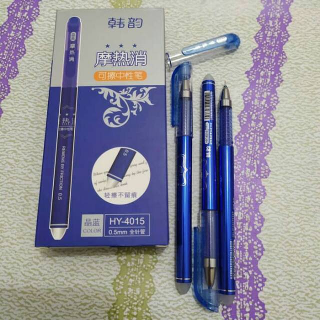 

Pulpen bisa dihapus tinta hitam uk 0.5 mm isi 12 pcs