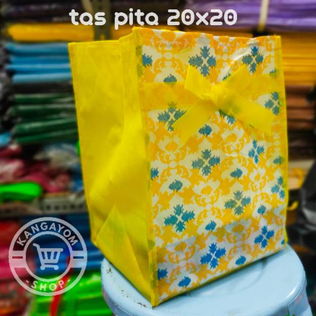 

Tas berkat / tas hajatan 20x20 / tas nasi box