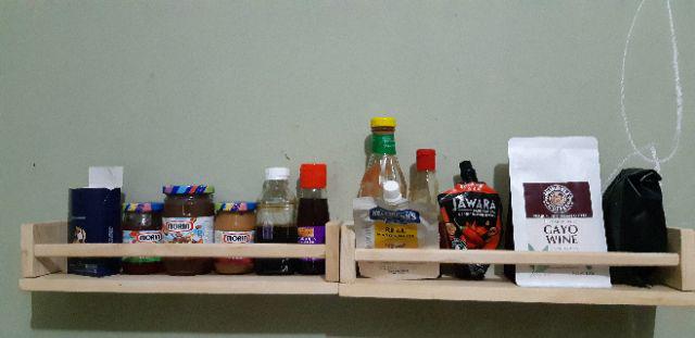 Rak Bumbu Dapur Kayu Gantung Mb634