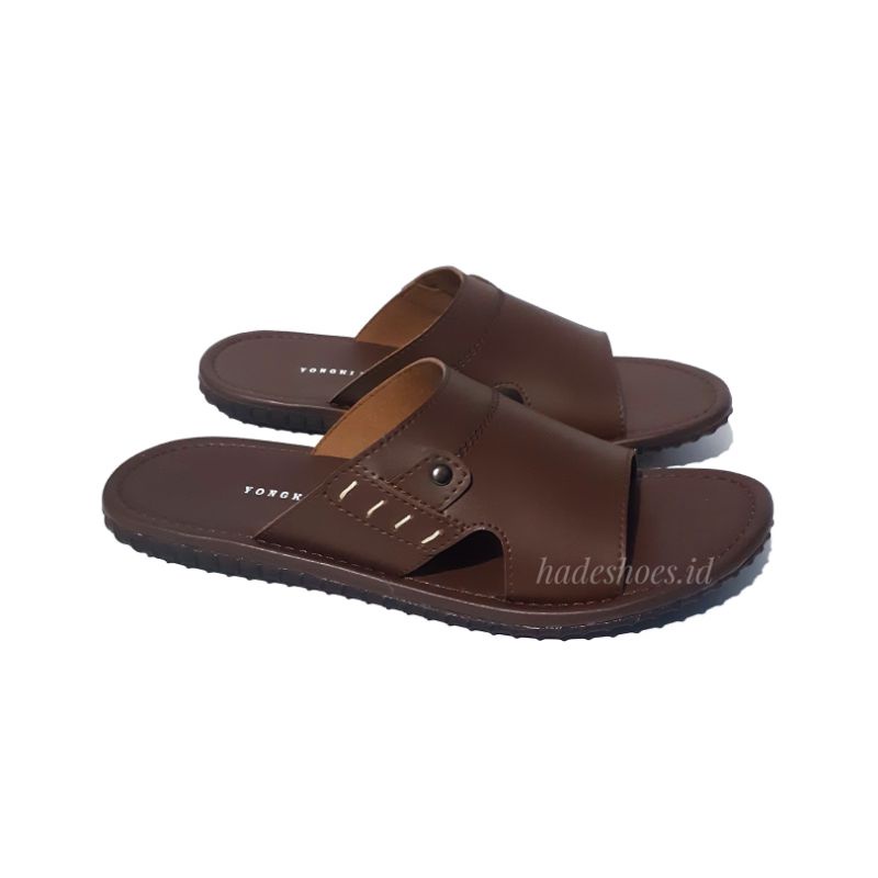 Sandal Pria Casual Yongki komaladi sandal pria slip on Casual Terbaru