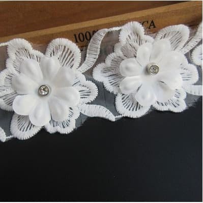 Lace Patch - White Flower Beading #24 (4pcs)