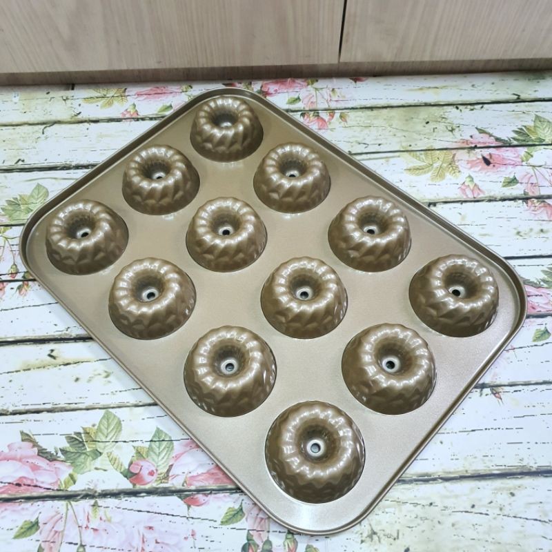 mini bundt pan 12s baking pan / donut pan / loyang sekat