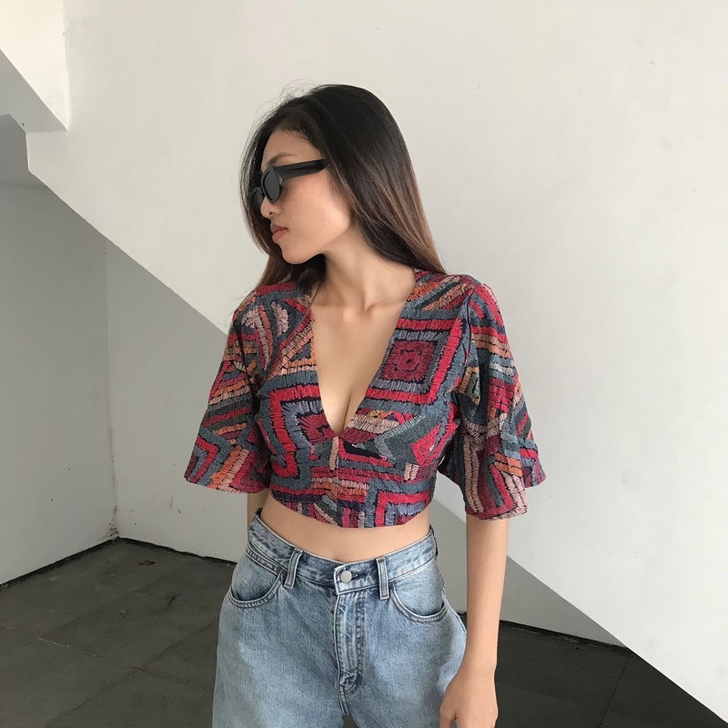 Tq88indonesia Fashion Baju Crop Wanita Terbaru / CROP TOP PEVITA / Crop LONCENG ETNIK / LAURA TOP PREMIUM / Baju Atasan Wanita / Outfit Kekinian / Pakaian Casual Wanita