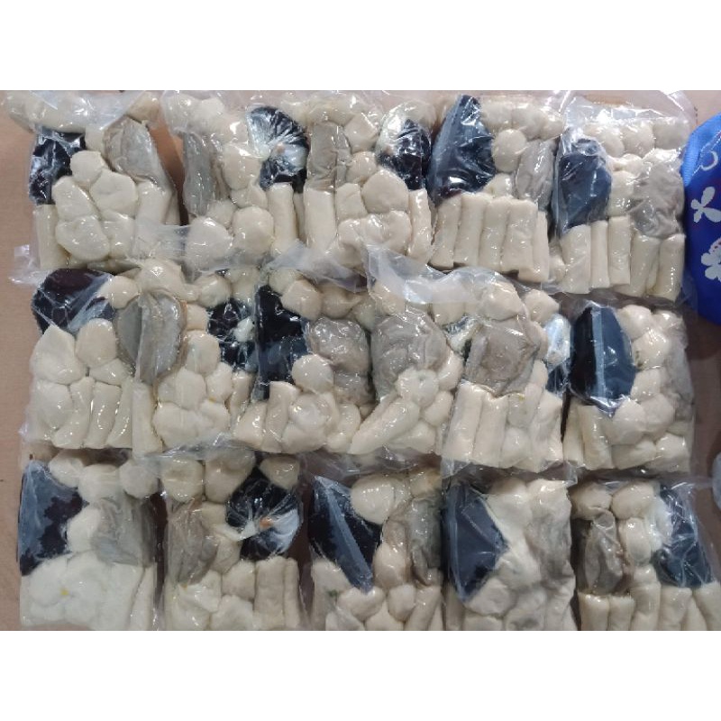 

Empek empek khas Palembang